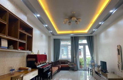 CHÍNH CHỦ Bán nhà 52.4m2 hẻm thông, Nguyễn Văn Quá, P Đông Hưng Thuận, quận 12.